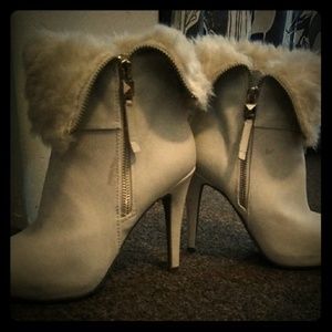 Jennifer Lopez boots